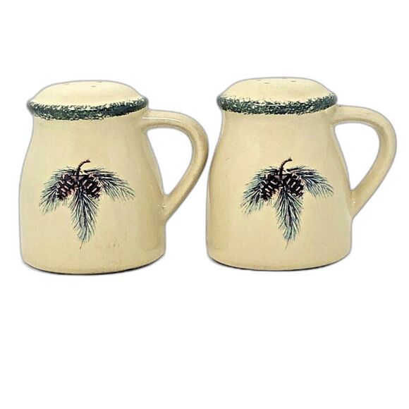 Holiday Stove Top Salt & Pepper Shakers Pinecone Design VTG Farmhouse Christmas - Picture 1 of 8